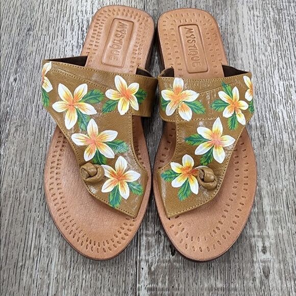 Mystique Hand Painted Flowers Leather Thong Sandals - Picture 1 of 2